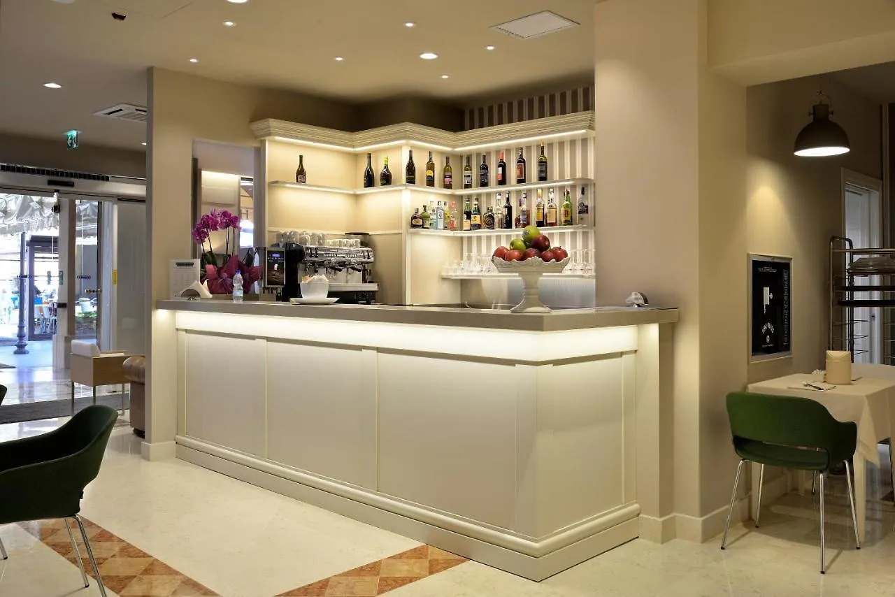 Zanhotel Regina Bologna 3*,